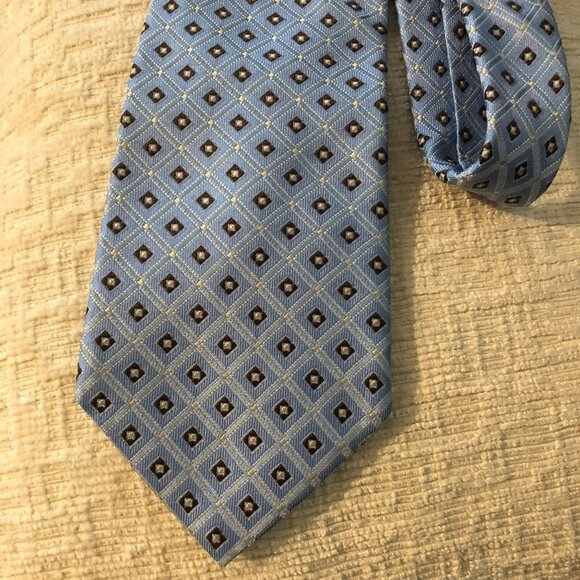 John W Nordstrom 100% Silk Tie USA Baby Blue Diamond Pattern - Picture 1 of 4